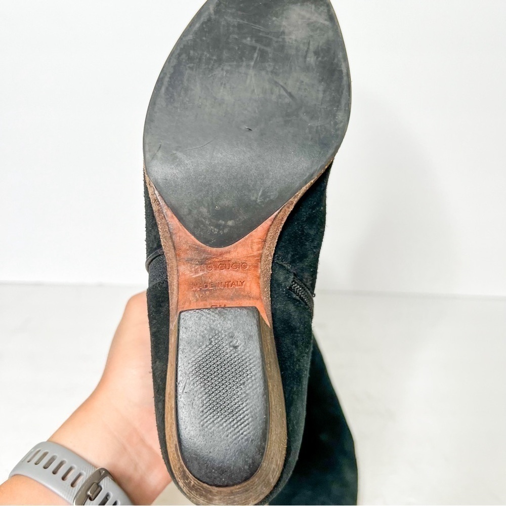 Aquatalia Black Suede Heeled Point Ankle Booties Size 7.5 Women’s - Picture 5 of 7